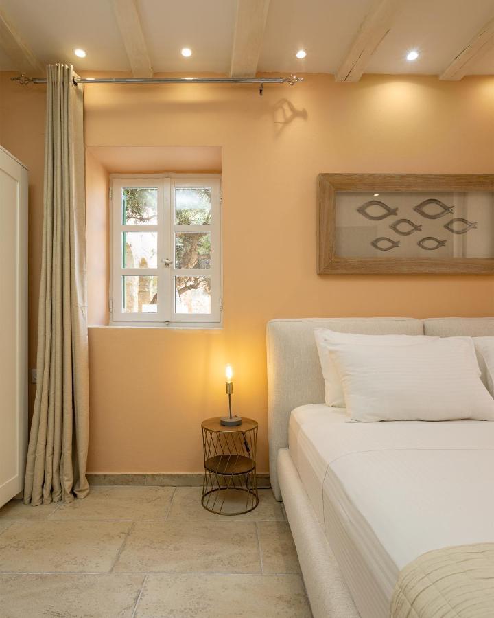Ydragogeio Rooms Old Town La Canea Esterno foto